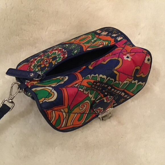Vera Bradley Puffy Wristlet in Venetian Paisley - Picture 8 of 8